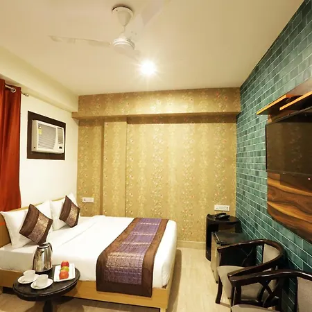 Hotel Airport Star